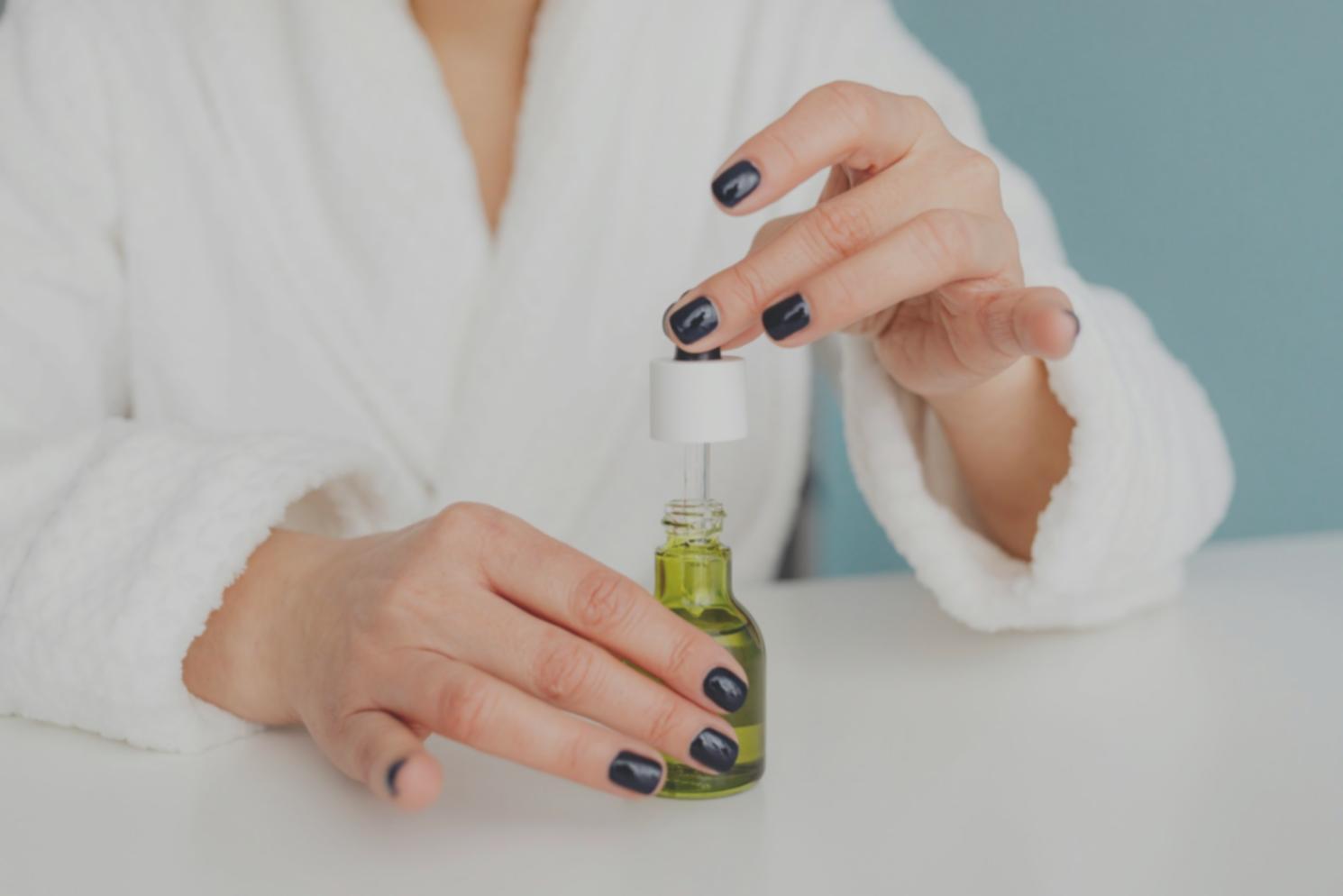 Professionelle Behandlung in unserem modernen Studio mit Fokus auf Hygiene und Komfort